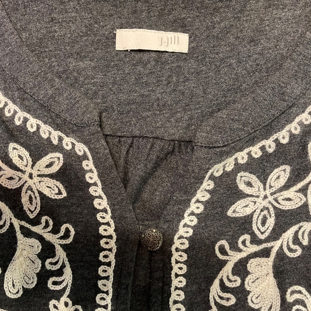 J.Jill Women's Black Embroidered Button Up Tunic, size XL - Picture 3 of 3